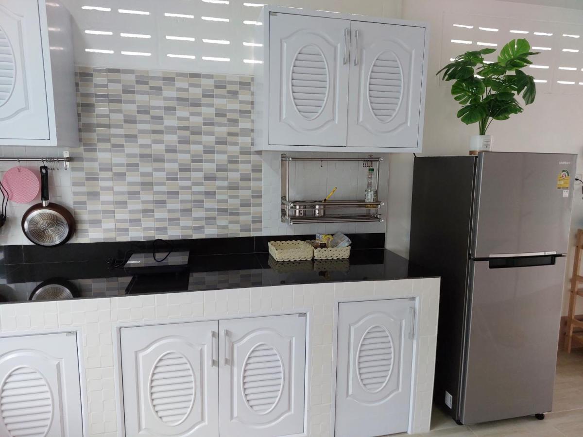 Happy Space วิลล่าทั้งหลัง 2นอน 2น้ำ ฟรี Wifi จอดรถ Nakhon Phanom Exterior foto