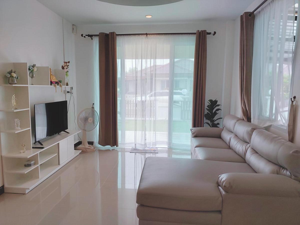 Happy Space วิลล่าทั้งหลัง 2นอน 2น้ำ ฟรี Wifi จอดรถ Nakhon Phanom Exterior foto